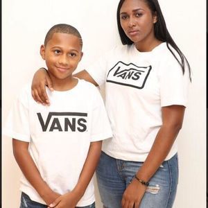 Meet your Posher, Neusa